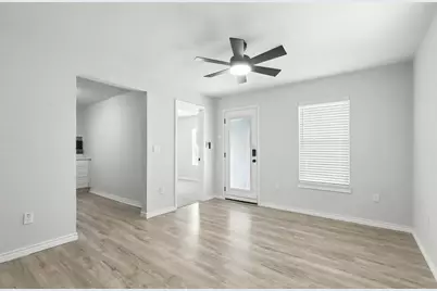 3212 Galvez Avenue, Fort Worth, TX 76111 - Photo 4