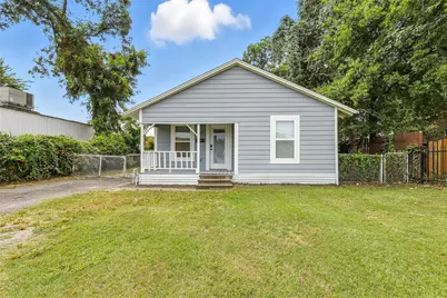 3212 Galvez Avenue, Fort Worth, TX 76111 - Photo 1