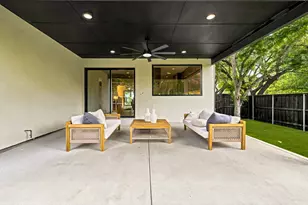 8903 Liptonshire Dr, Dallas, TX 75238 - Photo 38