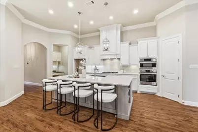 2706 Woodpoint Road, Lewisville, TX 75067 - Photo 4
