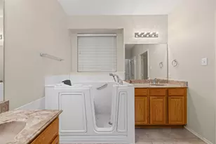 553 Renee Ln, DeSoto, TX 75115 - Photo 20