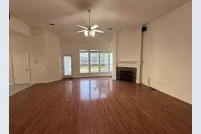 123 Hillcrest Drive, Murphy, TX 75094 - Photo 2
