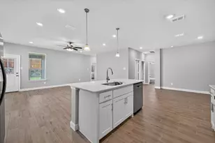 17132 Manzanilla Dr, Justin, TX 76247 - Photo 4