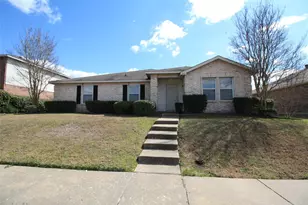 1397 Lochspring Dr, Rockwall, TX 75032 - Photo 2