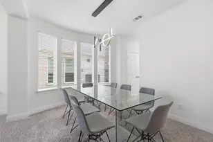 318 Gleneagles Dr, Garland, TX 75040 - Photo 4