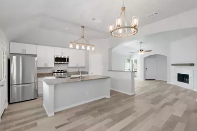 811 Cutting Horse Drive, Mansfield, TX 76063 - Photo 8