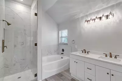 811 Cutting Horse Drive, Mansfield, TX 76063 - Photo 6