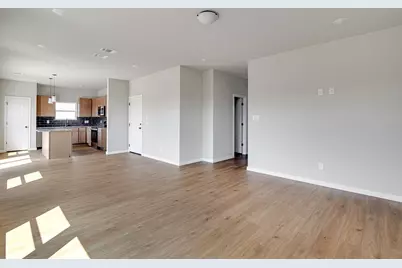 10504 Ruffin Drive, Fort Worth, TX 76131 - Photo 6