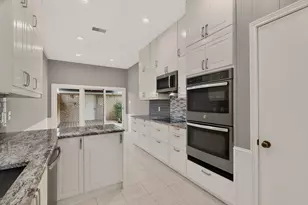 3113 Stonehenge Ln, Carrollton, TX 75006 - Photo 18
