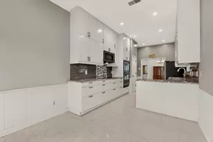 3113 Stonehenge Ln, Carrollton, TX 75006 - Photo 20