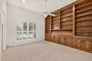 3113 Stonehenge Ln, Carrollton, TX 75006 - Photo 34