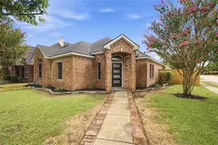 122 Clear Creek Dr, Red Oak, TX 75154 - Photo 1
