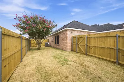 122 Clear Creek Drive, Red Oak, TX 75154 - Photo 22