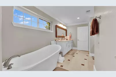 3904 Tally Ho Drive, Irving, TX 75062 - Photo 14