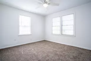 3323 W Clarendon Dr, Dallas, TX 75211 - Photo 14