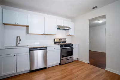 3323 W Clarendon Drive, Dallas, TX 75211 - Photo 12