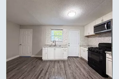 2008 Danner Street, Fort Worth, TX 76105 - Photo 6