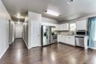 2719 Avenue J, Fort Worth, TX 76105 - Photo 6