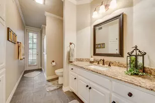 757 Village Green Dr, DeSoto, TX 75115 - Photo 10