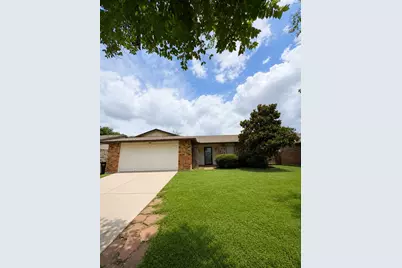 4105 Engleman Street, Fort Worth, TX 76137 - Photo 2