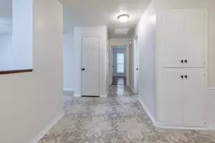 756 E Pecan St, Hurst, TX 76053 - Photo 12