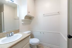 756 E Pecan St, Hurst, TX 76053 - Photo 18