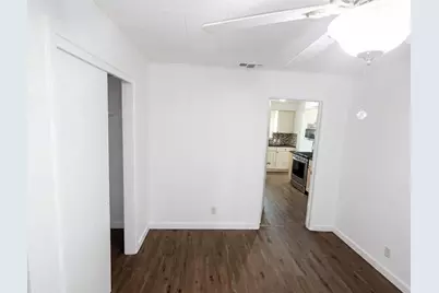 421 N 3rd Street, Jacksboro, TX 76458 - Photo 6