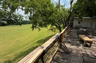 430 W Phillips Ct, Grand Prairie, TX 75051 - Photo 10
