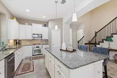 2713 Cole Castle Drive, Lewisville, TX 75056 - Photo 4
