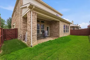 2713 Cole Castle Dr, Lewisville, TX 75056 - Photo 36