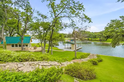 2002 W Emerald Bend Court, Granbury, TX 76049 - Photo 34