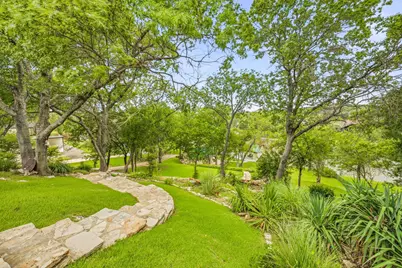 2002 W Emerald Bend Court, Granbury, TX 76049 - Photo 34