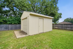 2013 Lindentree Dr, Weatherford, TX 76086 - Photo 20