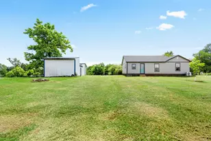 8869 Co Rd 1617, Avinger, TX 75630 - Photo 22