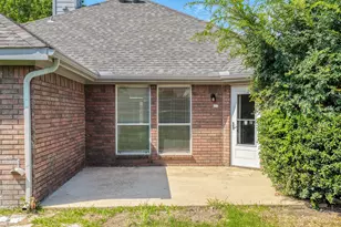 4567 Summerbrook Cir, Fort Worth, TX 76137 - Photo 34