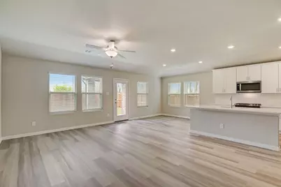 310 Sugarlands Drive, Greenville, TX 75402 - Photo 8
