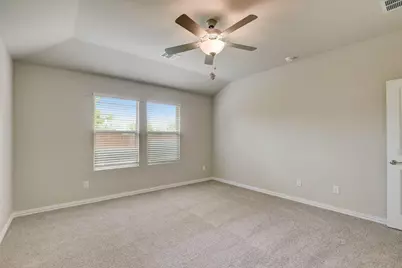 310 Sugarlands Drive, Greenville, TX 75402 - Photo 16