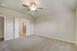 310 Sugarlands Dr, Greenville, TX 75402 - Photo 14