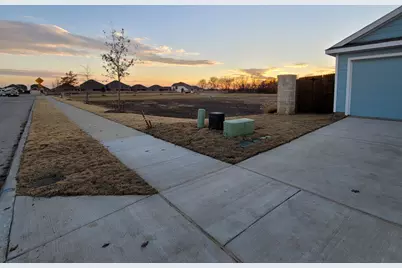 7513 Bluebell Lane, McKinney, TX 75071 - Photo 2