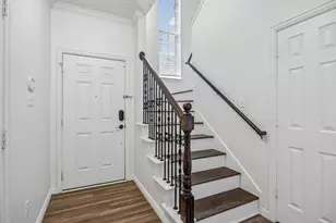 2113 Parkview, Carrollton, TX 75006 - Photo 10
