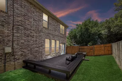 2113 Parkview, Carrollton, TX 75006 - Photo 26