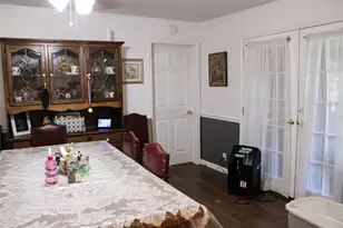 110 N Cherry Ln, Granbury, TX 76048 - Photo 8
