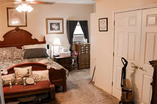 110 N Cherry Ln, Granbury, TX 76048 - Photo 6