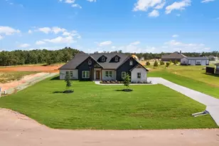 508 Ashlow Ct, Springtown, TX 76082 - Photo 2