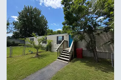 204 McElroy Street, Southmayd, TX 76273 - Photo 1