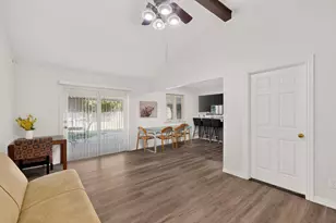2041 Hemlock Dr, Haltom City, TX 76117 - Photo 6