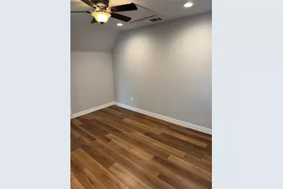 106 W Hull Street #200, Denison, TX 75021 - Photo 6