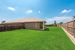 1200 Kanata Ct, Fort Worth, TX 76131 - Photo 20