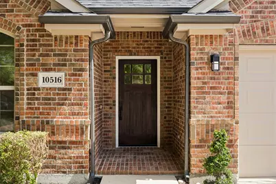 10516 Sedalia Drive, McKinney, TX 75072 - Photo 2