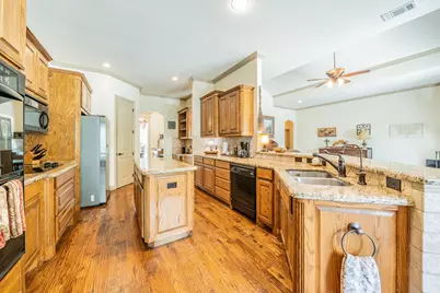 109 Overton Ridge Circle, Weatherford, TX 76088 - Photo 8